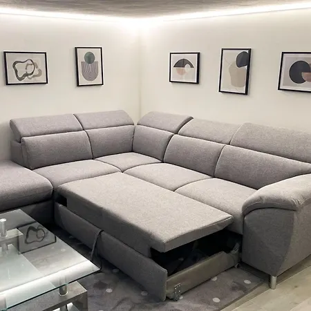 Elegant And Silent Loft In The Center Of شقة *